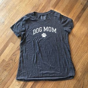 Dog Mom Tee